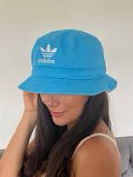 Adidas Originals Washed Bucket Hat Sky Rush Blue/White Nwt